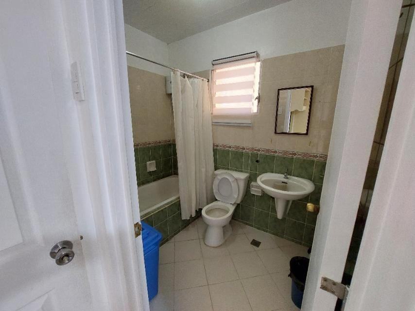 Villa Vacation Town House Near Mactan Cebu Airport Lapu-Lapu City Esterno foto